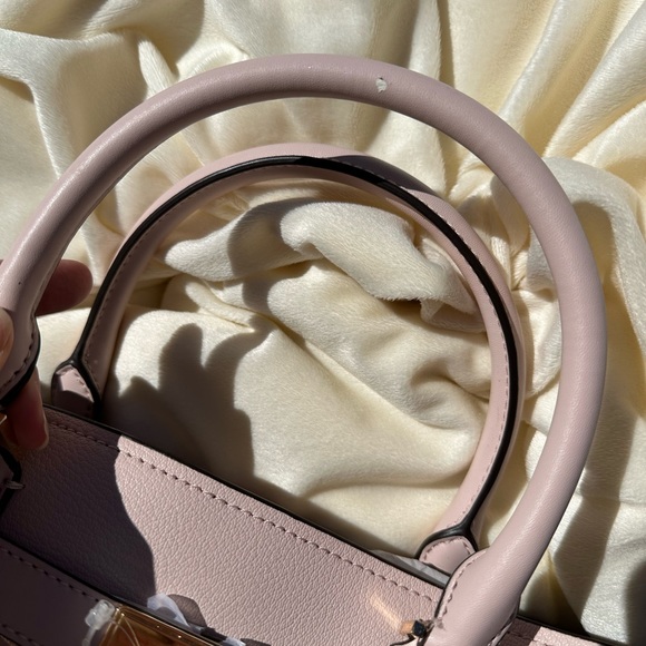 Michael Kors Hamilton Medium Leather Satchel - Picture 2 of 4